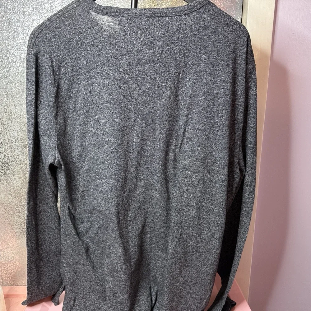 Banana Republic Men's XL Light Weight Gray Long Sleeve Pocket Tee Quick Dry
